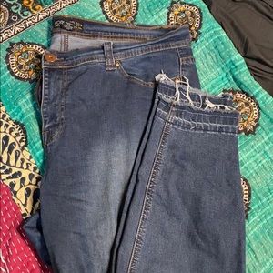 Forever 21 denims with frayed ankle